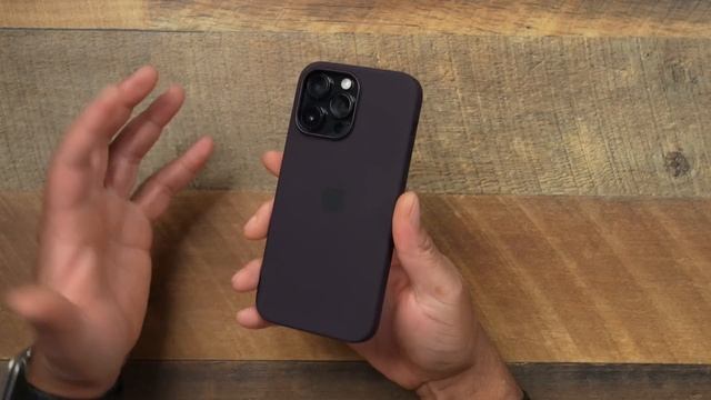 HATED IT But Now LIKE IT! IPhone 14 Pro Max Apple Silicone (Elderberry) Case After 2 Weeks!