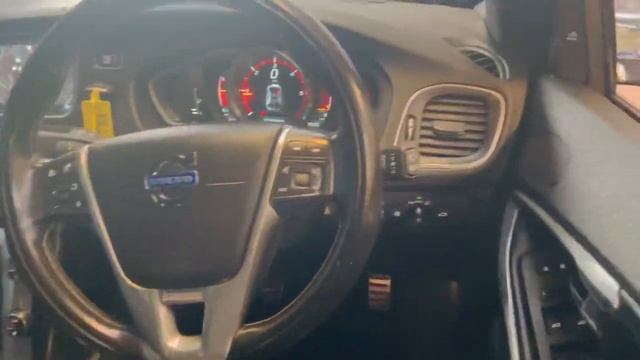 Volvo V40 1.6 D2 R-Design Lux Nav Euro 5 (s/s) 5dr