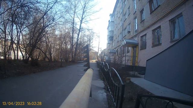 Видео за 13.04.2023 года еду по Гагарину вид задней камеры