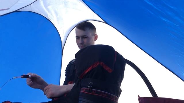 Снова попали на окуня. Крупный окунь на мормышку.