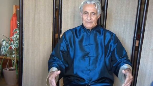 Mantak Chia's Cosmic Qigong (Chi Kung) Part 1 Of 3