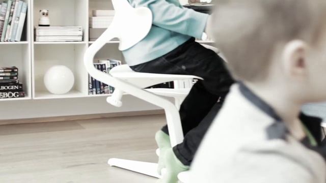 Детский стульчик Nomi