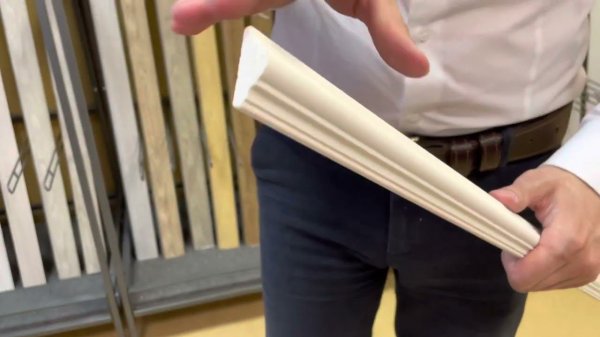 Молдинг из полистирола высокой плотности HI WOOD D32V1 32мм х 15мм х 2,0м.