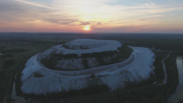 Белая гора, Воскресенск. Съёмка на закате с квадрокоптера.mp4