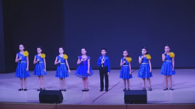 1 «Если музыка звучит» - студия эстрадного вокала «Голос» .mp4