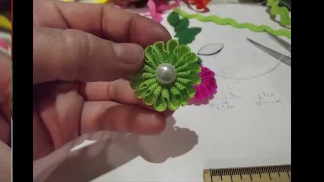 Заколки своими руками для принцесс.