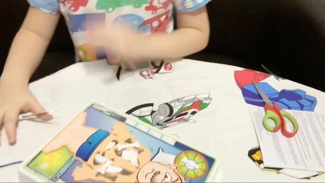 Играем в доктора лечим пациента  настольная игра Доктор  Челлендж