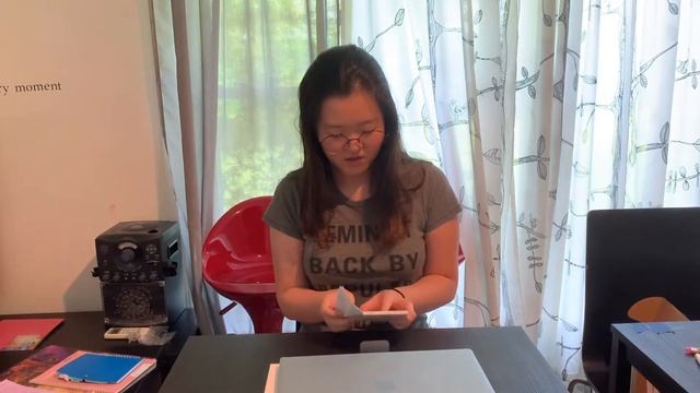 SooJaeBi Vlog #24 | 2020 MacBook Air UNBOXING (ft. AirPods)