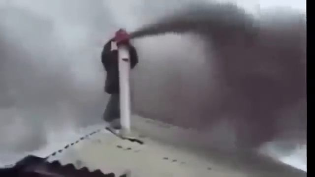 Чистка дымохода по русски. (Прикол)