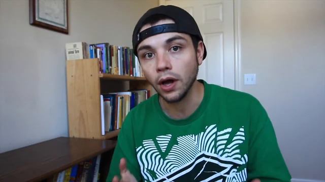 Fall For - W28D2 - Daily Phrasal Verbs - Learn English Online Free Video Lessons