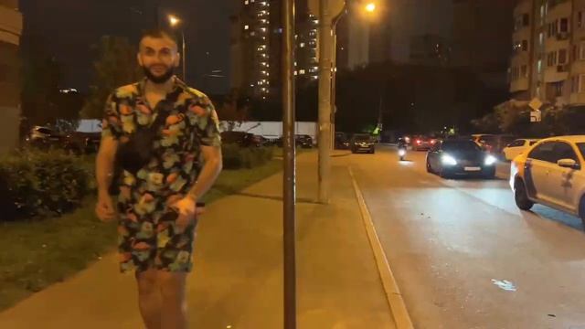 ВАЙ ЧЕ ЗА ЛАСТОЧКА  ЛЕТИТ