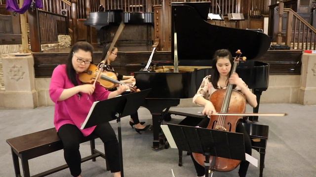 Esther Charis Trio I Beethoven's Piano Trio In C Minor, Op. 1, No. 3 I Finale  Prestissimo