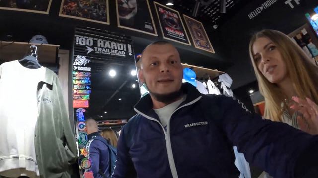 БЛИК ЛАЙФСТАЙЛ. Влог. Как нас найти в солнечном. Год уже в Новом Уренгое. Что произошло?