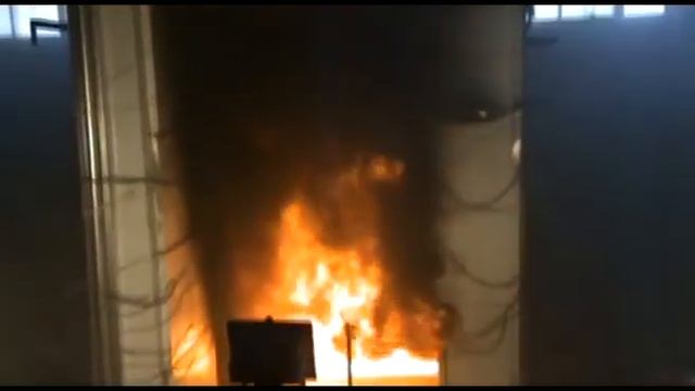 Огневые испытания АКП Алюком угловой фрагмент