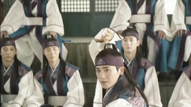 TRY NOT TO FALL IN LOVE WITH PARK HYUNG-SIK? HWARANG EDITION // Dream - Bolbbalgan
