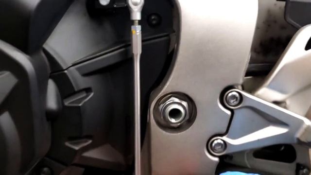 CBR 1000RR CHAIN REPLACEMENT