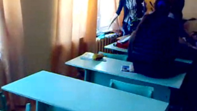 Школота: Падшая школьница