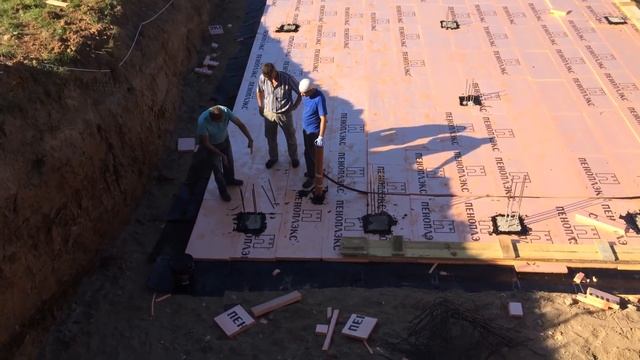 Устройство гидроизоляции, монтаж утеплителя (7 часть)