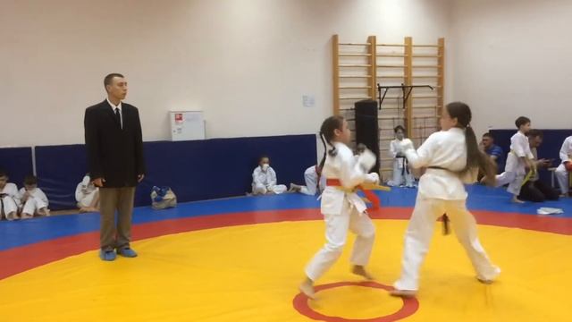 ЕВГЕНИЯ НАУМОВА / 2 MAWASHI GERI GODAN / 2 HIGH KICKS