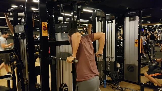 Triceps No Graviton - Paralela No Graviton