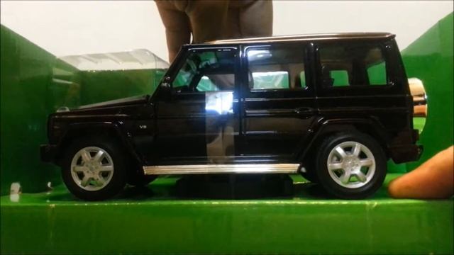 Mercedes Benz G 500 1:24 Scale By Welly Black Unboxing Review
