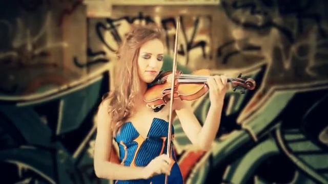 MMG Marta   Classical & Electric Violinist