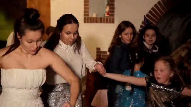 Арт проект Ты звезда! поздравляет с Новым 2020 годом