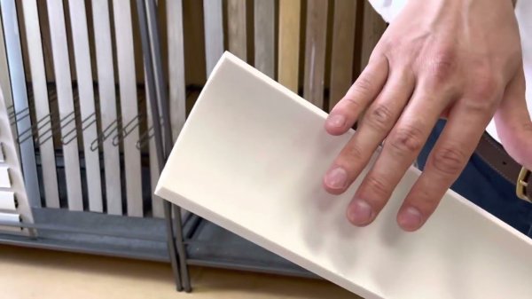 Карниз из полистирола высокой плотности HI WOOD A97 70мм х 70мм х 2,0м.