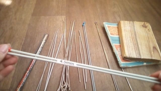 Вязание спицами. У каждой мастерицы есть старые спицы!!(С чего мы все начинали?).Спицы рукодельницы
