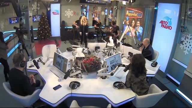 B6c2c49cf785904d1fae04c2384e3404