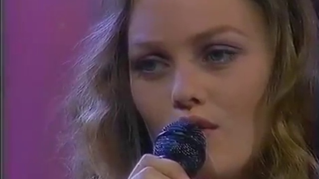 Vanessa Paradis - 2 Unique Tracks @ Les Enfoirés à L'Opéra Comique, 8mar95
