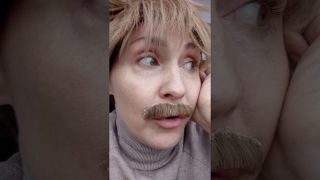 Диванный критик Искромётов. Про сказки