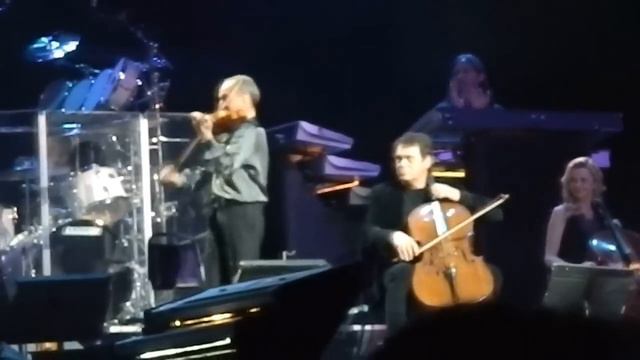 YANNI & SAMVEL YERVINIAN