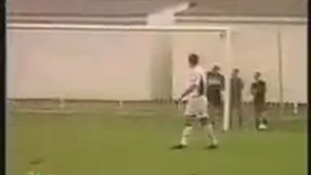 Вратарь забил гол