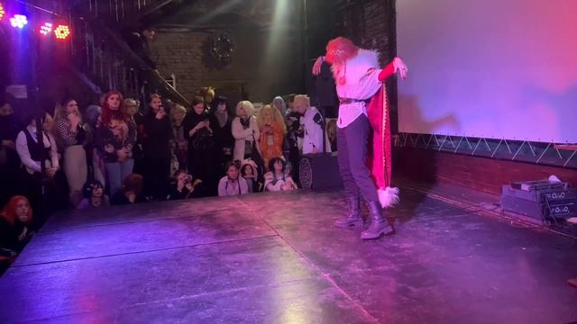 как я сходила на маркет F3,кица,влог #маркетF3#кицамаркет#анимефестиваль#dreamsmp#косплей#майнкрафт