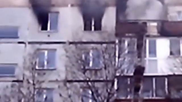 13 марта 2013г в новокузнецке загорелась квартира.
