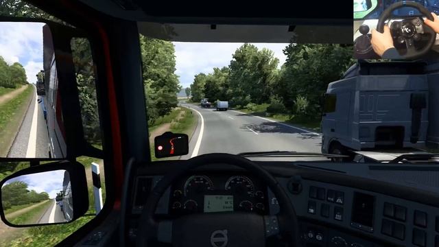 ETS 2 - Volvo FH16 Classic Transporting a Crawler Tractor from Leipzig