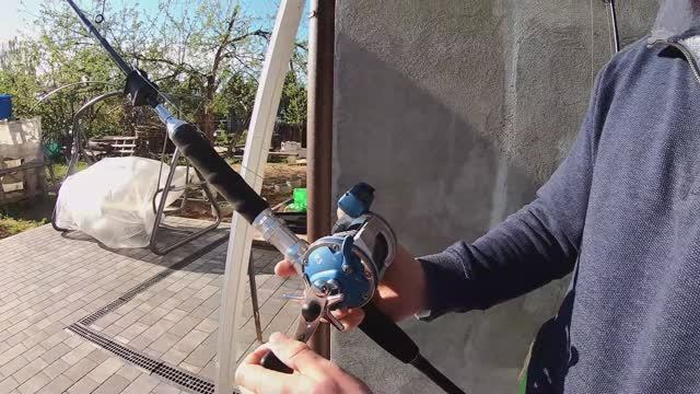 Фишка 4. Удилище и катушка для ловли сома с лодки в отвес
PS. Нить на мультипликатор для ловли сома