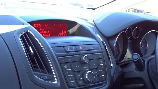 FG15VGV Vauxhall Zafira Tourer 2.0 CDTi SRi Mpv