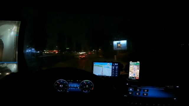 Вернулся на работу после Нового года. Зима не уходит из Европа