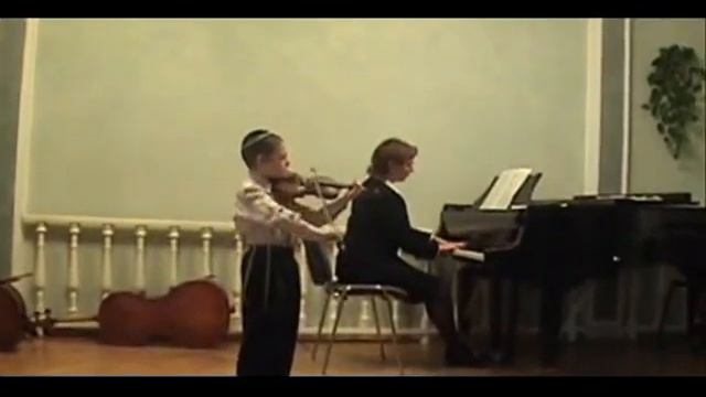 Menachem Mendel's Concert At Music School