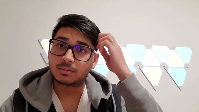 Midnight Radio Episode 2: Free Premium WordPress Themes & WooCommerce Vs Shopify/Wix/Square