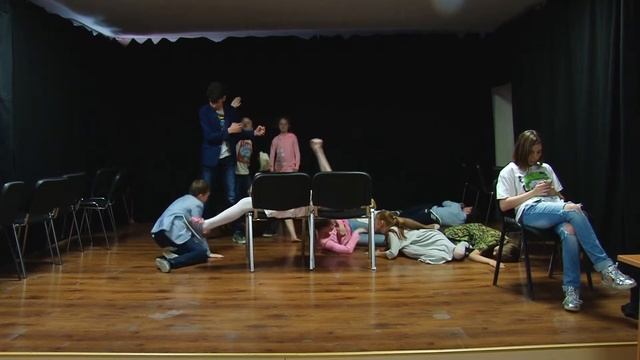 Спектакль по мотивам сказки 