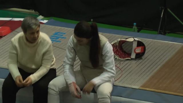 РАПИРА 1/2 ФИНАЛА КАРПАЧЕВА - ЦИБИРОВА (девушки) Первенство России по фехтованию 2015 г. АРЗАМАС