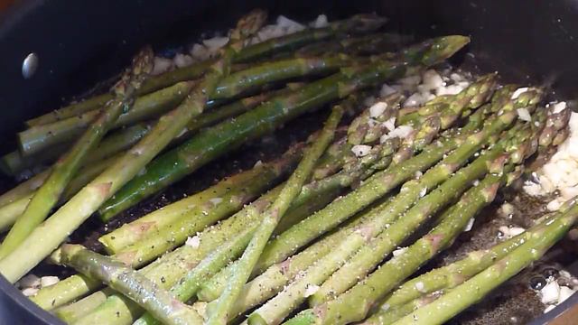 Pan Fried Asparagus With Garlic (How To Pan Fry Asparagus)  Fried Garlic Asparagus Recipe