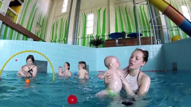 ?занятие грудничкового плаванием с 3 месяцев до 2 лет! Адаптация в воде! Игры и упражнения!??