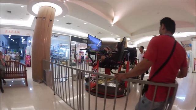 #793 Тайланд Паттайя Торговые центры города Парк аттракционов