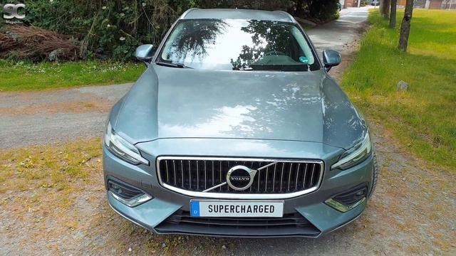 Volvo V60 T5 (2019) - Interior/ Exterior Walkaround