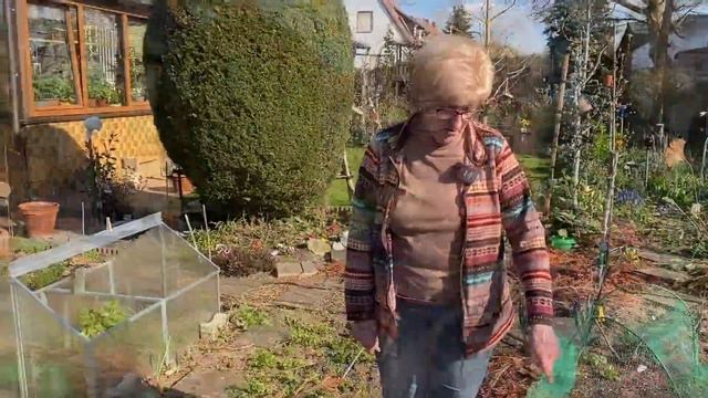 Gartenrundgang Im April - Ostern 2023