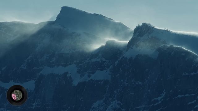 Majestic Piano & Strings Music For Relaxation And Reflection